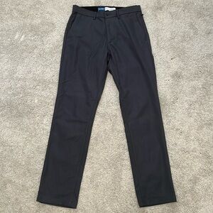 Old Navy Ultimate Tech Straight Pants 30x32